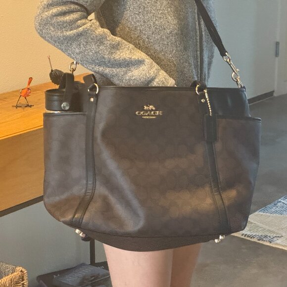 Coach NWOT leather logo diaper bag/baby bag/purse - dark brown - Picture 4 of 11